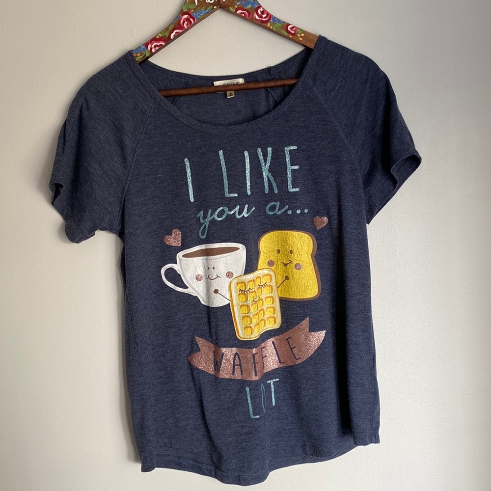 Ardene blue medium short sleeve tee. “I love you a waffle lot”😊❤️